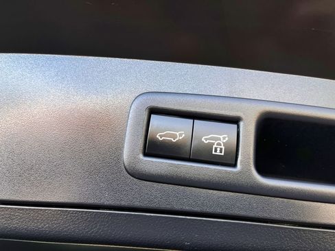 Used 2023 Lexus UX 250h AWD w/ Premium Package image 40