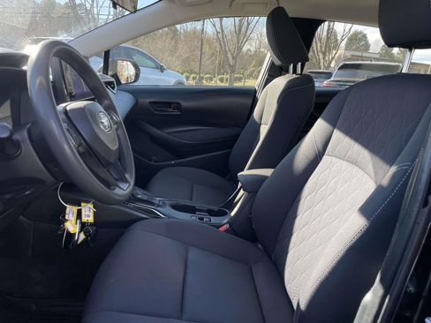 Used 2024 Toyota Corolla LE image 21