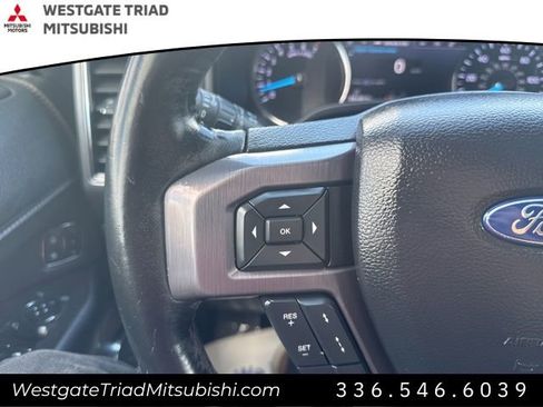 Used 2019 Ford Expedition Platinum image 17