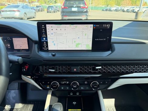 Used 2024 Honda Accord Touring image 22