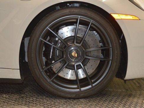 Certified 2024 Porsche 911 Carrera GTS image 16