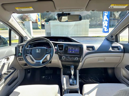 Used 2015 Honda Civic Hybrid Sedan image 6