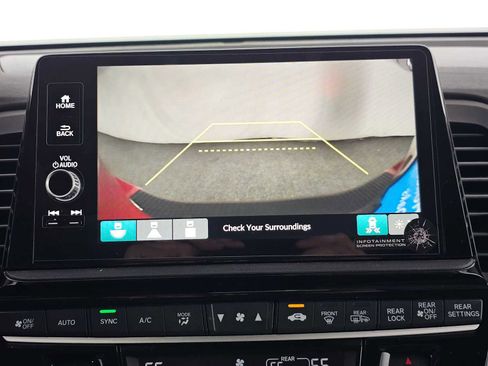 Certified 2025 Honda Odyssey EX-L image 28