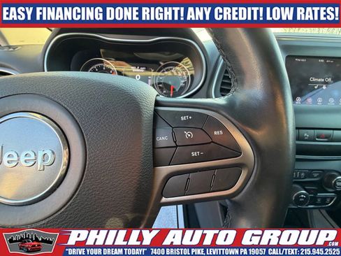 Used 2020 Jeep Cherokee Latitude Plus w/ Cold Weather Group image 28