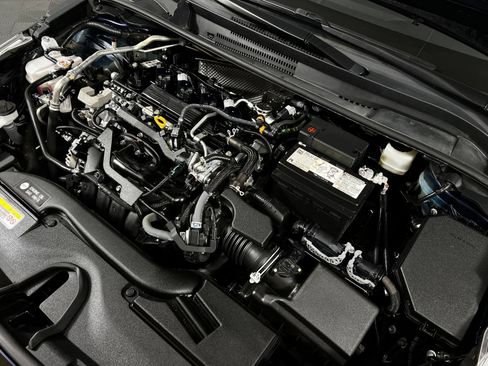 Certified 2024 Toyota Corolla LE FWD image 11