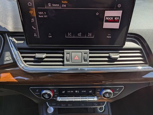 Used 2023 Audi Q5 2.0T Premium Plus AWD/4WD image 21
