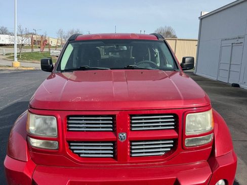 Used 2011 Dodge Nitro Heat image 7