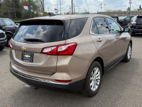 Used 2019 Chevrolet Equinox LT FWD image 6