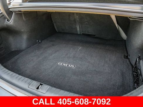 Used 2024 Genesis G70 3.3T Advanced RWD image 13