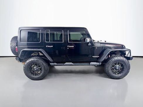 Used 2012 Jeep Wrangler Unlimited Rubicon w/ Connectivity Group image 4