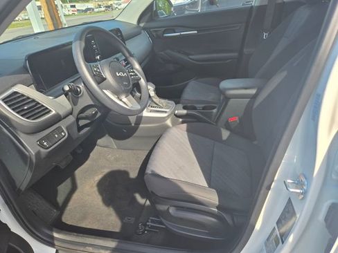 Used 2026 Kia Seltos LX FWD image 6