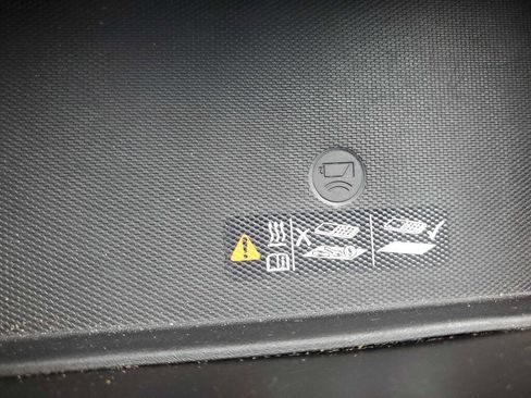 Used 2021 Chevrolet Tahoe Z71 w/ Z71 Off-Road Package image 50