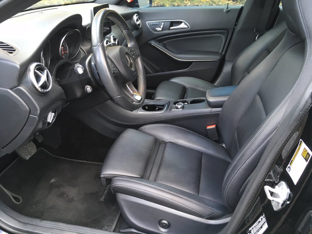 Used 2018 Mercedes-Benz CLA 250 4MATIC image 20