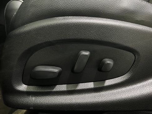 Used 2020 Chevrolet Impala LT w/ LT Convenience Package image 19