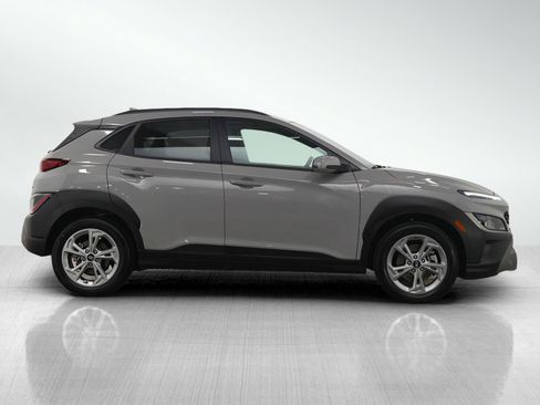 Used 2023 Hyundai Kona SEL w/ Convenience Package image 6