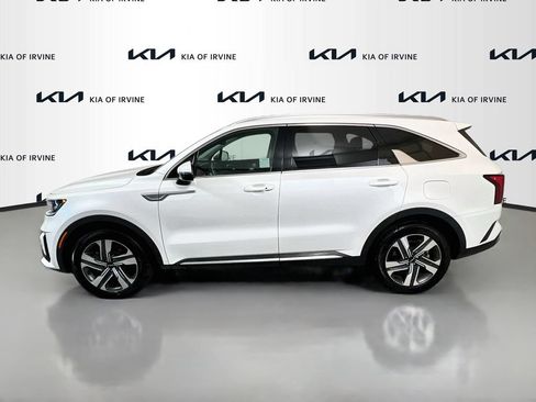 Certified 2023 Kia Sorento EX AWD/4WD image 5