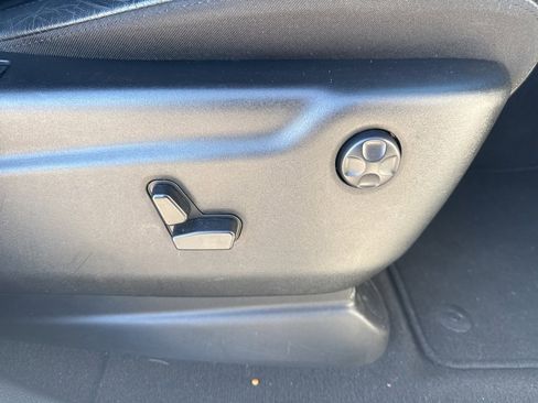 Used 2019 Jeep Grand Cherokee Limited X image 13