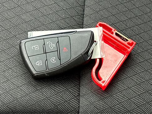 New 2025 Chevrolet Silverado 1500 LT image 30