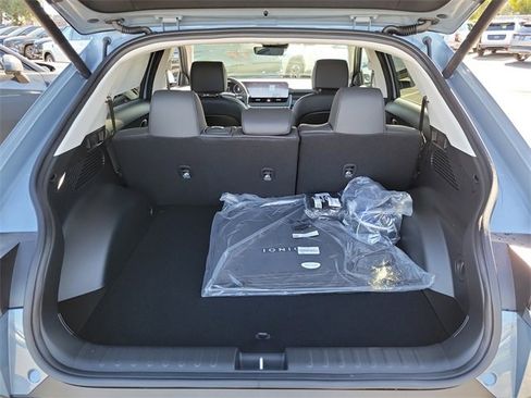 New 2026 Hyundai Ioniq 5 SEL image 23