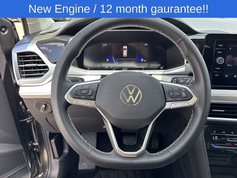New 2026 Volkswagen Taos SE FWD image 19