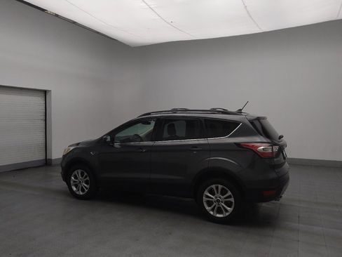 Used 2018 Ford Escape SE w/ SE Sync 3 Package AWD/4WD image 3