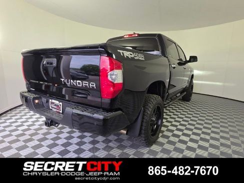 Used 2021 Toyota Tundra Limited w/ Limited Premium Package AWD/4WD image 7