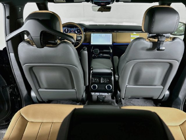 New 2027 Land Rover Range Rover Sport Dynamic SE AWD/4WD image 23