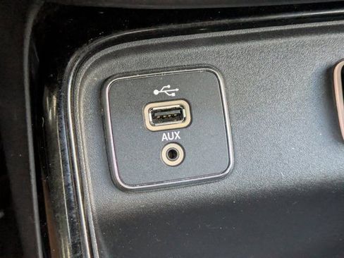 Used 2018 Jeep Compass Altitude w/ Popular Equipment Group image 20