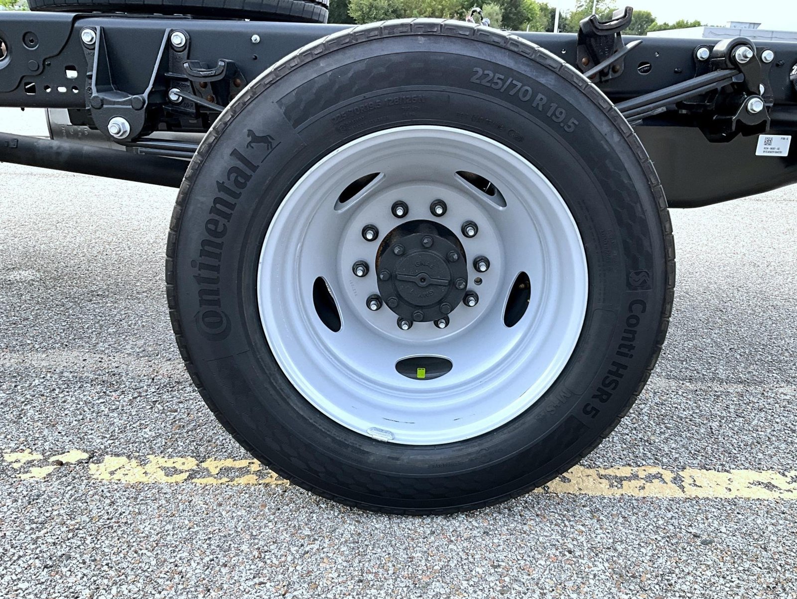 New 2026 Ford F550 4x4 Regular Cab Super Duty image 18