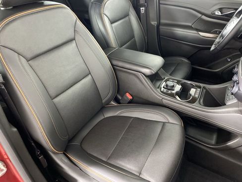 Certified 2023 GMC Acadia AT4 w/ Preferred Package image 29