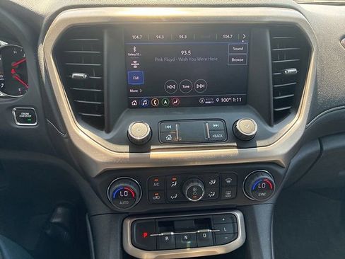 Used 2023 GMC Acadia Denali w/ Denali Technology Package AWD/4WD image 28