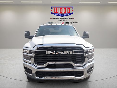 New 2026 RAM 3500 Tradesman w/ Chrome Appearance Group A AWD/4WD image 8