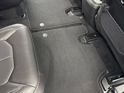 New 2026 Chrysler Pacifica Select image 28