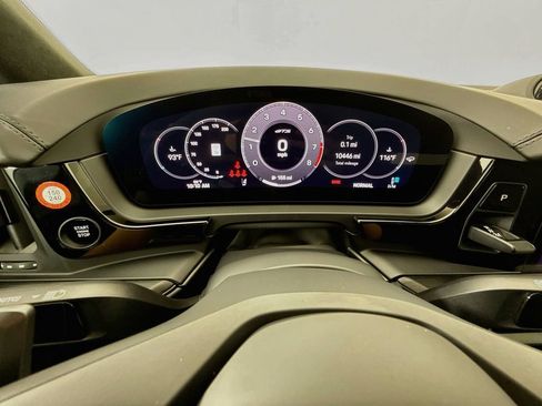 Certified 2025 Porsche Cayenne GTS AWD/4WD image 16