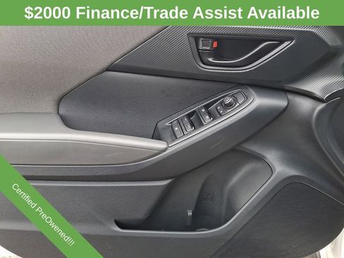 Used 2024 Subaru Crosstrek 2.0i AWD/4WD image 12