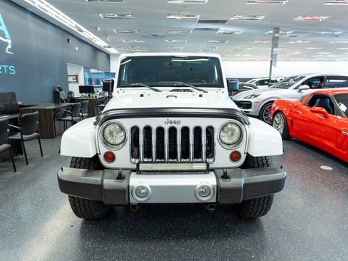 Used 2013 Jeep Wrangler Unlimited Sahara w/ Trailer Tow Group image 2