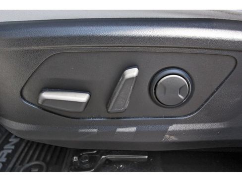 Certified 2025 Hyundai Santa Cruz SEL FWD image 32