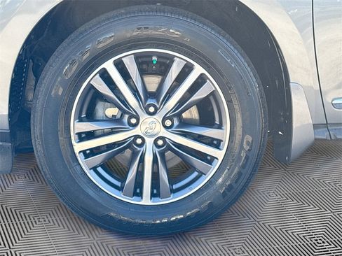 Used 2018 INFINITI QX60 FWD w/ Premium Plus Package image 35