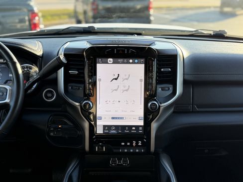 Used 2024 RAM 3500 Laramie image 13