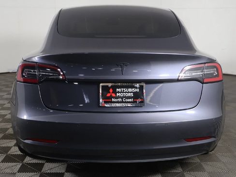 Used 2022 Tesla Model 3 Long Range AWD/4WD image 15