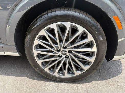 New 2026 Hyundai Palisade Calligraphy FWD image 13