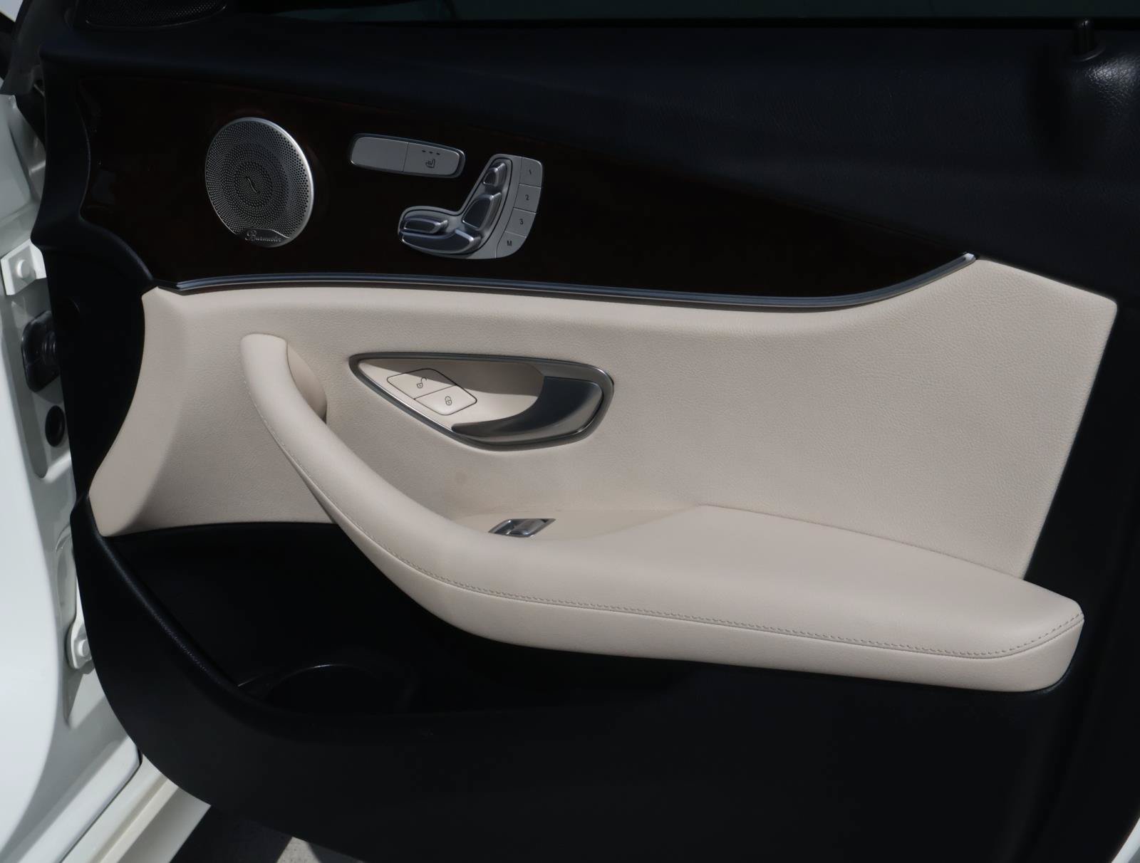 Used 2021 Mercedes-Benz E 350 Sedan image 17