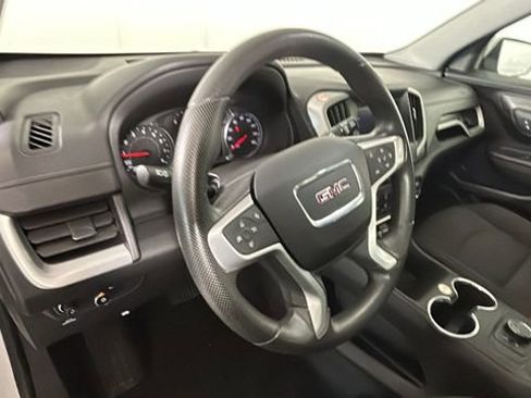 Used 2024 GMC Terrain SLE FWD image 14
