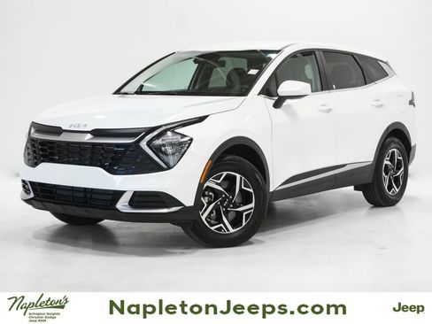 Used 2023 Kia Sportage LX image 1