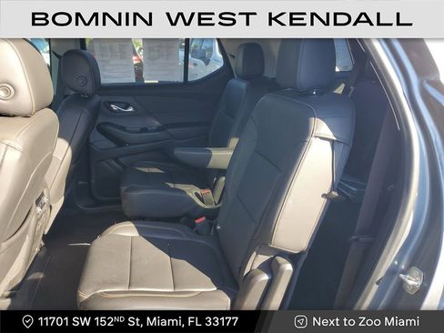 Used 2021 Chevrolet Traverse RS image 19