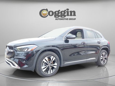 Used 2025 Mercedes-Benz GLA 250 image 3