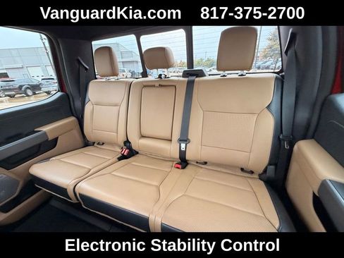 Used 2024 Ford F250 Lariat w/ Sport Appearance Package image 25