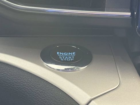Certified 2023 Ford Explorer XLT w/ Equipment Group 202A RWD image 8