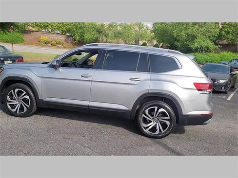 Used 2021 Volkswagen Atlas SEL Premium image 35