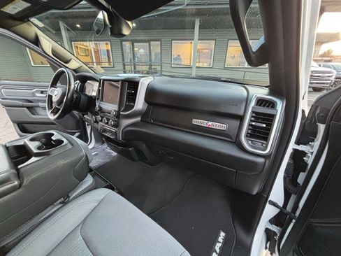 Used 2021 RAM 1500 Lone Star AWD/4WD image 22